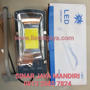 Lampu Jalan PJU Led 50W