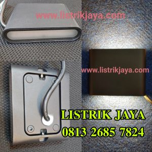 Lampu Dinding Led Segi 2 Arah 2 x 3W